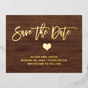 Goud op Rustic Wood look and Heart   Datum opslaan Folie Uitnodiging Briefkaart