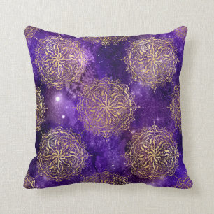 Goud & Paarse Galaxy Dharma Mandala Patroon Kussen