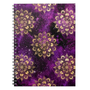 Goud & Paarse Galaxy Dharma Mandala Patroon Notitieboek