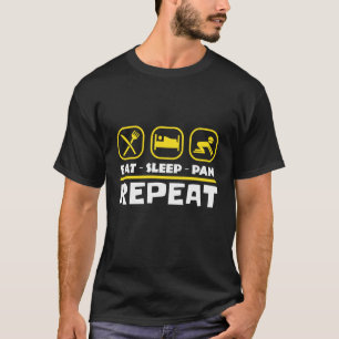 Goud pannen prospectie Oost Slaap Pan Herhaal T-shirt