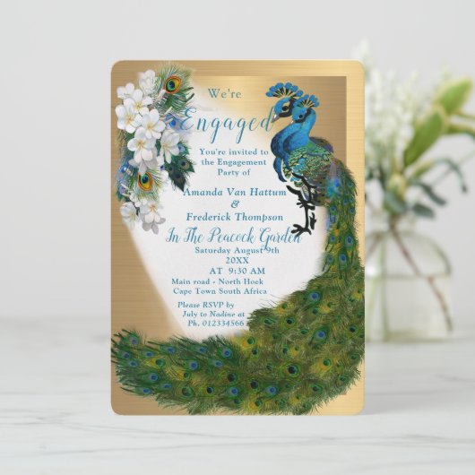 Goud, pauwen, veren op smaragdgroene zijde kaart (Staand voorkant)