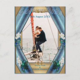 Goud, Peacock Feathers op Emerald Green Silk Aankondigingskaart