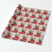 Goud Retriever Met Een Rode Hartkussen Cadeaupapier (Uitgerold)