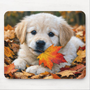 Goud Retriever Puppy met Herfstblad Muismat