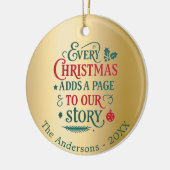 Goud rood groen ons verhaal typografie kerst keramisch ornament (Links)