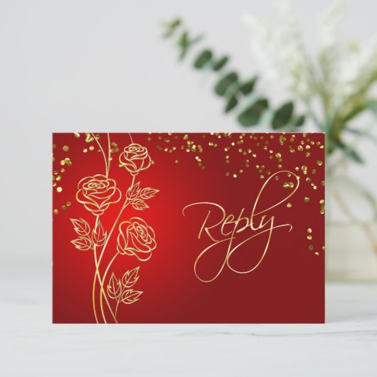 Goud roos op rode, confetti Wedding RSVP (Staand voorkant)
