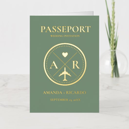 Goud & Sage Groen Paspoort Bruiloft Uitnodiging (Voorkant)