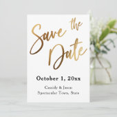 Goud Save the Date Typografie, Bokeh Zwarte Achter (Staand voorkant)