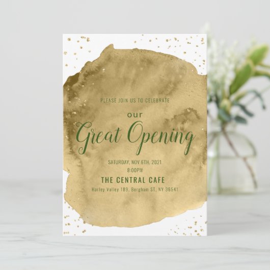 Goud waterverf penseelstreek bij witte opening kaart (Staand voorkant)