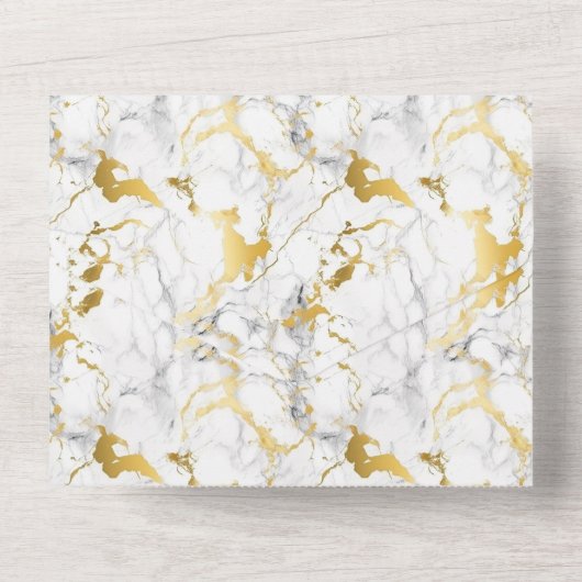 Goud wit marmeren bruiloft all in one uitnodiging (Achterkant)