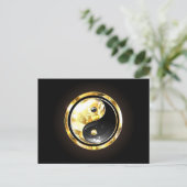 Goud Yin Yang op zwart Feestdagenkaart (Staand voorkant)