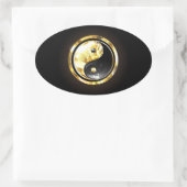 Goud Yin Yang op zwart Ovale Sticker (Tas)