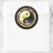 Goud Yin Yang op zwart Ronde Sticker (Tas)