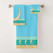 Goud Zee paard met Aqua- en Turquoise Stripes Bad Handdoek (Insitu)