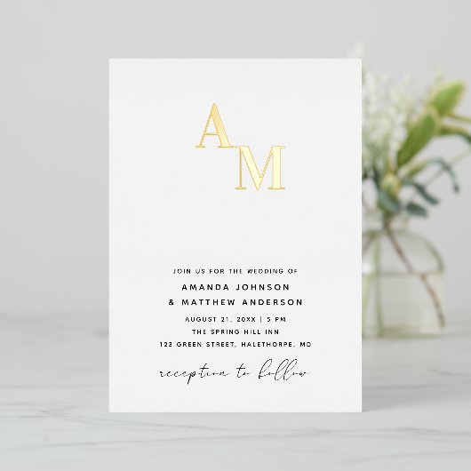 Goud Zwart-wit minimalistische bruiloft + details Folie Uitnodiging (Staand Voorkant)