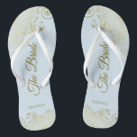 Goudaas op powder Blue The Bride Elegant Wedding Teenslippers<br><div class="desc">Dans de nacht weg met deze mooie trouwteenslippers. Ontworpen voor de bruid, kenmerken zij een eenvoudig maar elegant ontwerp met goudkleurig manuscript dat op een lichte poederblauwe achtergrond en fancy gouden lace krullen en swirls tekent. Mooie manier om fancy en geschikt te blijven terwijl je voeten na een lange dag...</div>