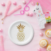 Goudananas, vruchten in goud papieren bordje (Feest)