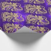 Gouddraak in reliëf op Paarse satijnafdruk Cadeaupapier (Hoek)