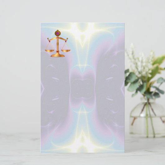 GOUDE SCHALEN VAN HET RECHT MET GEM STONES, rechts Briefpapier (Staand voorkant)