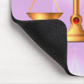 GOUDE SCHALEN VAN HET RECHT MET GEM STONES, rechts Muismat (Hoek)