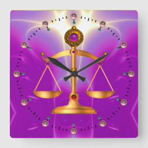 GOUDE SCHALEN VAN HET RECHT MET GEM STONES, rechts Vierkante Klok