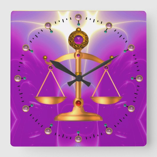 GOUDE SCHALEN VAN HET RECHT MET GEM STONES, rechts Vierkante Klok (Voorkant)