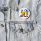 Gouden 10e verjaardag ronde button 5,7 cm (In situ)