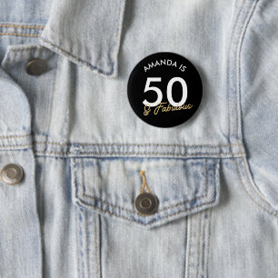 Gouden 50e en Fabulous Verjaardagscadeau Modern Ronde Button 5,7 Cm