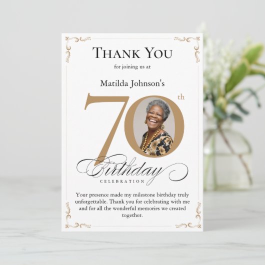 Gouden aangepaste foto 70e verjaardag dank u kaart (Staand voorkant)