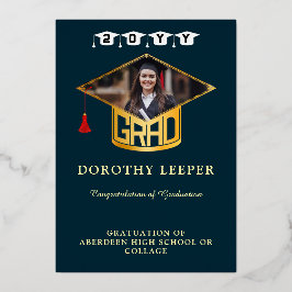 Gouden afstudeerhoed en foto afstudeeraankondiging folie uitnodiging