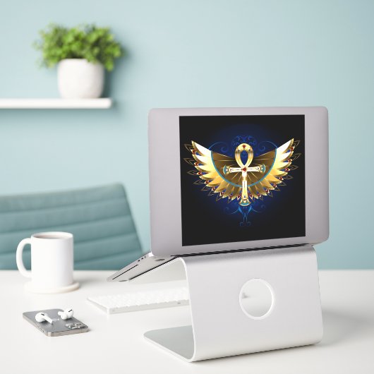 Gouden Ankh met Vleugels Sticker (Laptop op bureau)