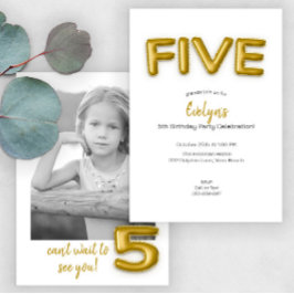 Gouden ballon vijfde verjaardag foto uitnodigen kaart