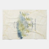 Gouden Berg Achtergrond Groene Blauwe Bomen Uitnod Theedoek (Horizontaal)