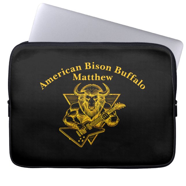 Gouden bizon Buffalo Rocking Out op gitaar Laptop Sleeve (Voorkant)