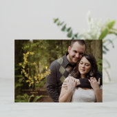 Gouden bladeren Crest Monogram Foto opslaan van de Folie Uitnodiging (Staand Voorkant)