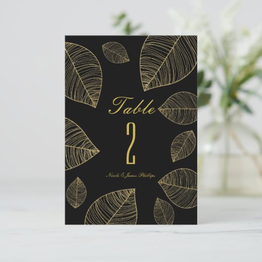 Gouden bladeren op zwart Elegant Trouwtafel nummer Kaart (Staand voorkant)