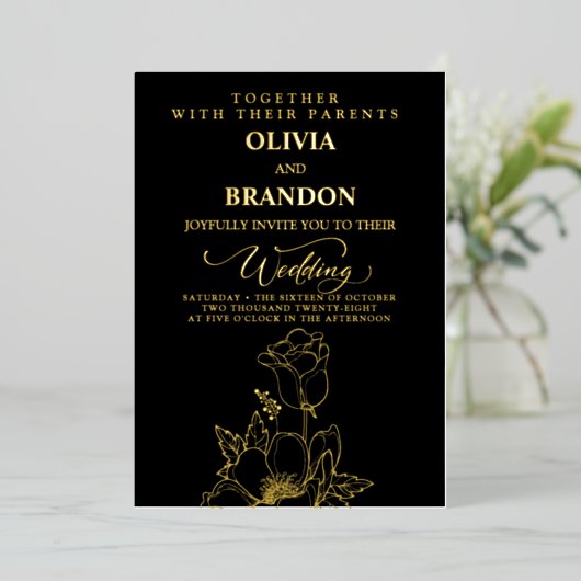 Gouden Bloemen Elegante Huwelijksuitnodiging Folie Uitnodiging (Staand Voorkant)