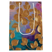 Gouden Bloemen Geschilderd Op Roze Lila Turquoise Medium Cadeauzakje (Achterkant)