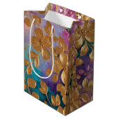 Gouden Bloemen Geschilderd Op Roze Lila Turquoise Medium Cadeauzakje (Achterkant Gekanteld)
