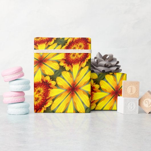 Gouden bloemen patroon cadeaupapier (Baby Shower)