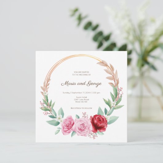 Gouden bloemenkrans boho bruiloft uitnodiging (Staand voorkant)