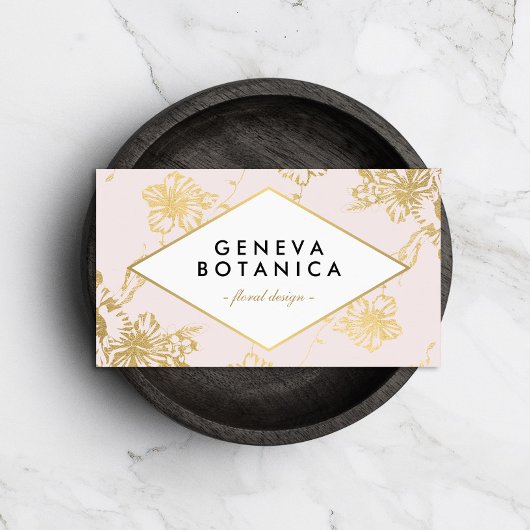  gouden bloemmotief op roze designer visitekaartje