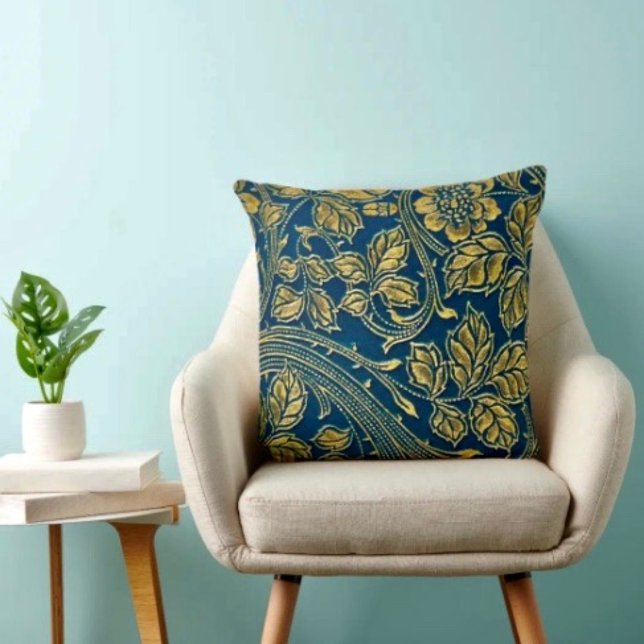 Gouden Bloesem Elegantie Kussen (Golden Blossom Elegance Throw Pillow 100% polyester hidden zipper enclosure.)