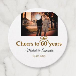 Gouden boog juicht 60 jaar jubileum huwelijk toe bedankjes labels