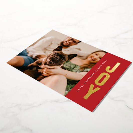 Gouden borstel Stamped JOY op Kerstmis Rode Foto Folie Feestdagenkaart (Gedraaid)