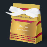 Gouden bruiloft viering bedankdoosjes<br><div class="desc">Ongeacht het type bruiloft men wenst,  deze uniek ontworpen en aanpasbare producten zijn hier om elke bruid of bruidegom te helpen bij het bereiken van bruiloft gelukzaligheid. #zazzlemade #wedding #weddingplanner #weddingideas #weddingdecor #bride #bachelorparty #bachelorette #weddingparty #weddingreception #bridalparty #weddingdress #verloving #couple #groom #bridetobe #events #weddingday #bridesmaids #weddingplanning #favor #weddingfavors</div>