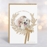 Gouden Bruine Kerst Krans Minimale Foto Feestdagenkaart<br><div class="desc">Minimale vakantie fotokaart met een eenvoudige kerstkrans. Voor meer geavanceerde aanpassing van dit ontwerp,  klikt u op de BLUE DESIGN TOOL BUTTON hierboven!</div>
