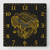 Gouden buffel grazen onder de zon in de buurt van  vierkante klok (Voorkant)