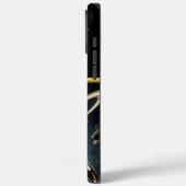 Gouden buitenaardse figuur tussen kosmische ringen Case-Mate iPhone case (Achterkant / Links)