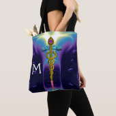 GOUDEN CADUCEUS MEDISCH SYMBOOL MONOGRAM, Paarse B Tote Bag (Dichtbij)